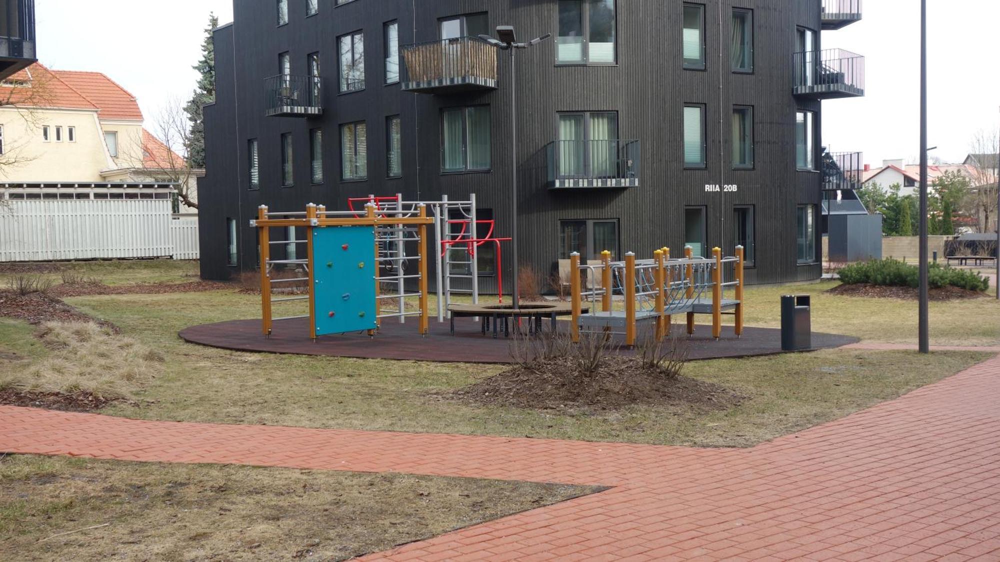 Korter Riia 22B Tartu Bagian luar foto
