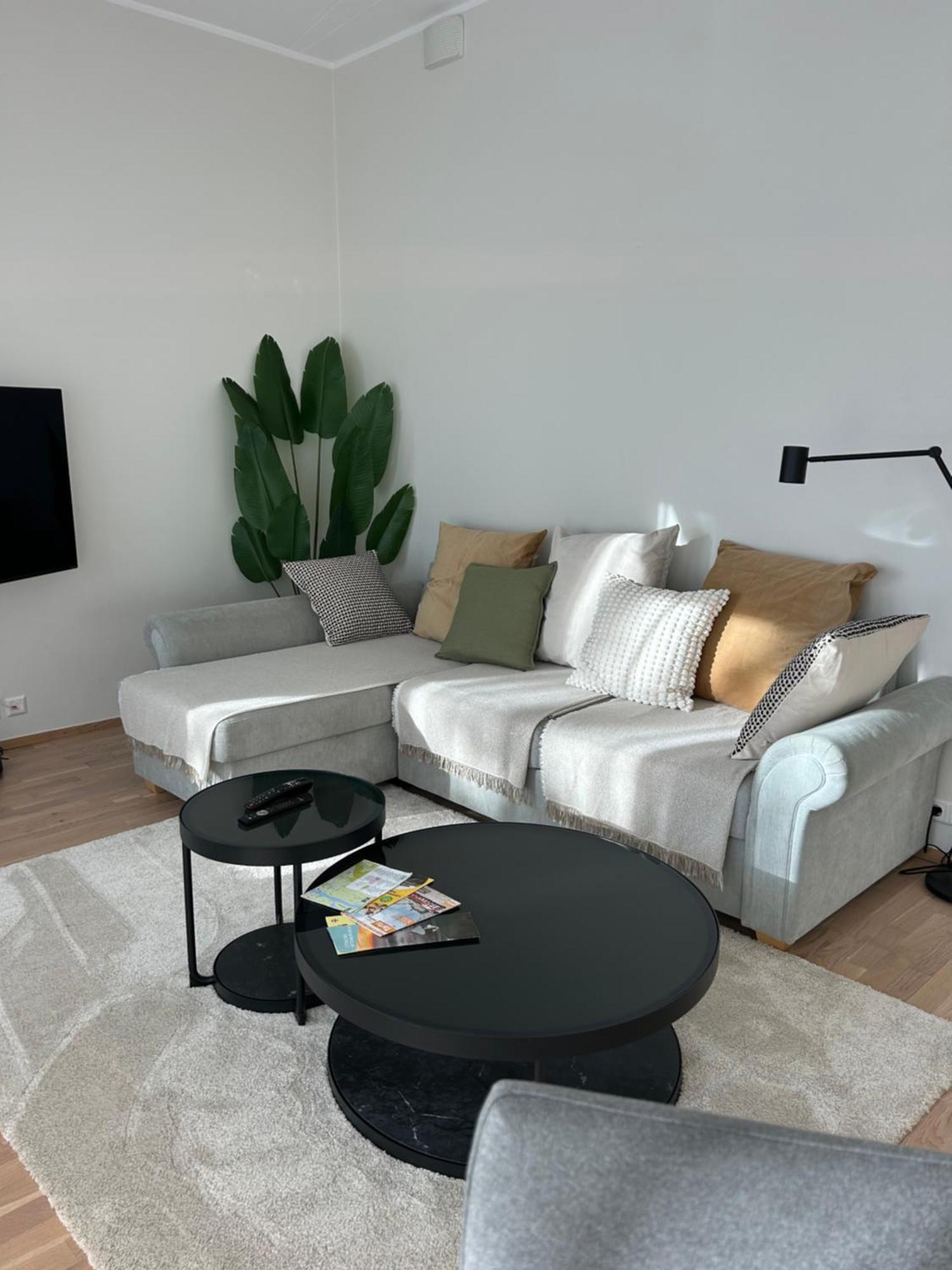 Korter Riia 22B Tartu Bagian luar foto